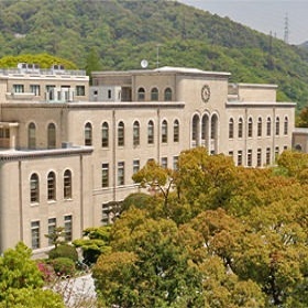 【2025年最新版】神戸大学医学部の偏差値＆難易度ランキング